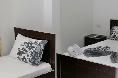 Bed & Breakfast Vila Panorama Piqeras