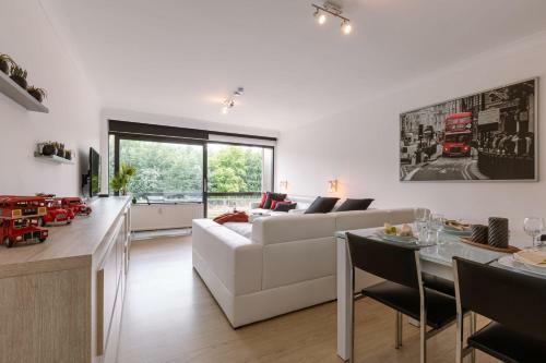 Apartamento Modern Studio With Balcony Near The Beach