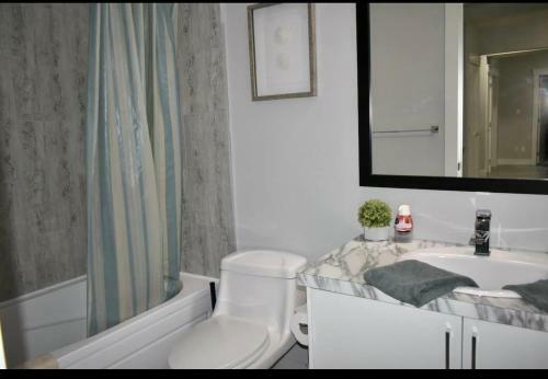 Apartamento Beautiful & Stylish 2 Bedroom Private Basement Suite