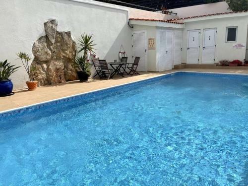 Apartamento 2 Bed Apt Mountains And Costal Views With Pool