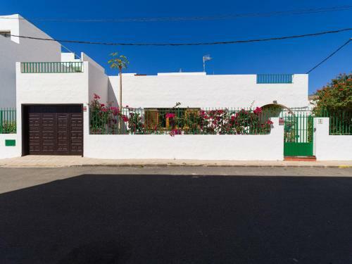 Agaete Pupe Home By Canariasgetaway