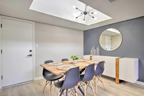 Modern Luxe Mesa Home Patio, Putting Green