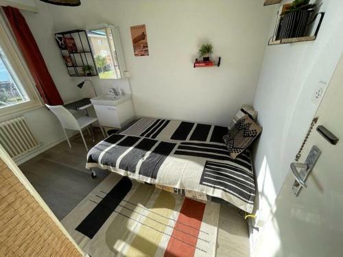 Hostal Independent Room With Stunning View In Pully