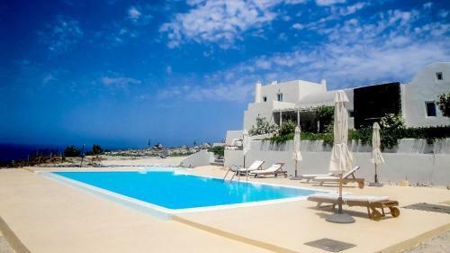 Villa Akro