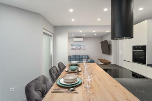 Luxury Family Apartment Rey