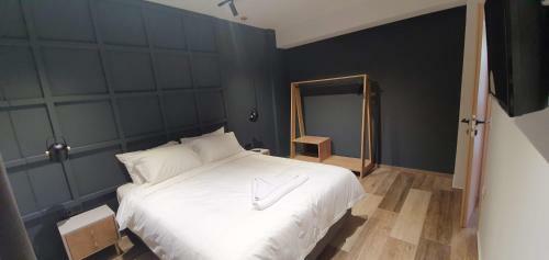 Myhouse