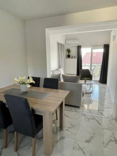 Apartamento Seascape - Relaxing Beach Home, Steps From The Water!