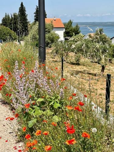 Apartamento Seascape - Relaxing Beach Home, Steps From The Water!