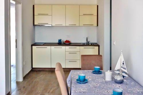 Hotel Aura Lux With Swimming Pool