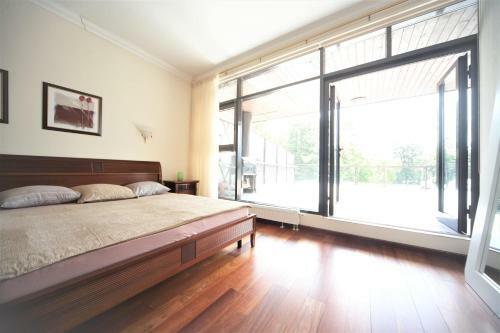 Amayzing Top Floor Apartment With Private Terrace / Jurmala