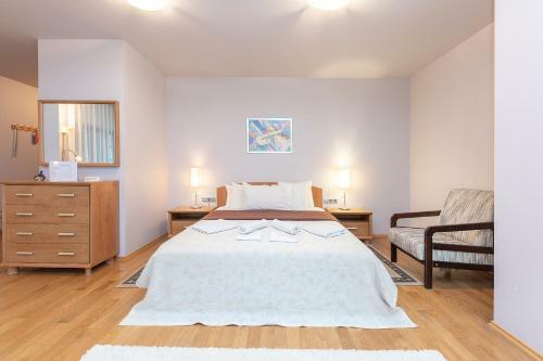 Hostal Room In Guest Room - Valensija - Large Suite