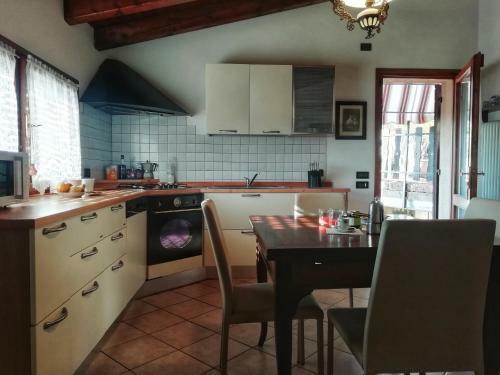 Apartamento Appartamento Panoramico A Bottega de Stona