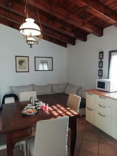 Apartamento Appartamento Panoramico A Bottega de Stona