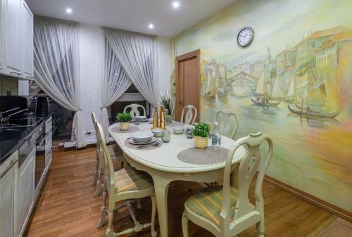 Luxury Apartment In The Old Town