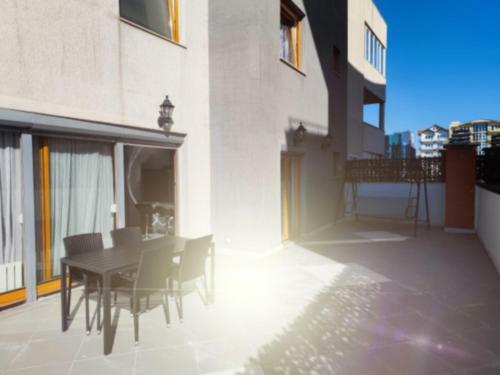 Apartamento Aria 2 Bedroom Flat With Huge Overlooking Terrace