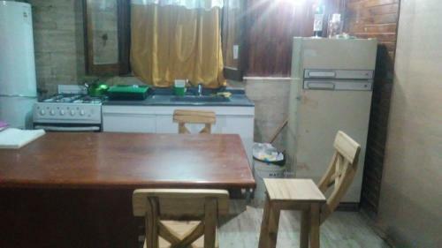 Monta�as, Vinos Y Chacras de Coria