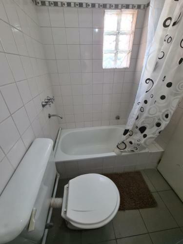 Modern House With Garden Close To Ar�stides