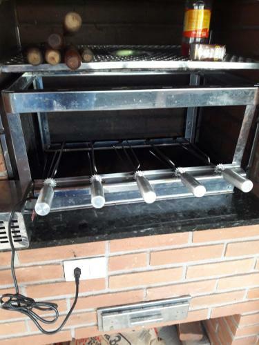 Casa de Lazer Completa Dentro de Residencial Tur�stico