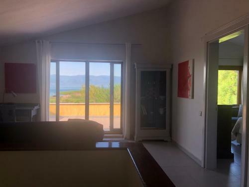 Home On Iznik Lake With Its Own Private Beach