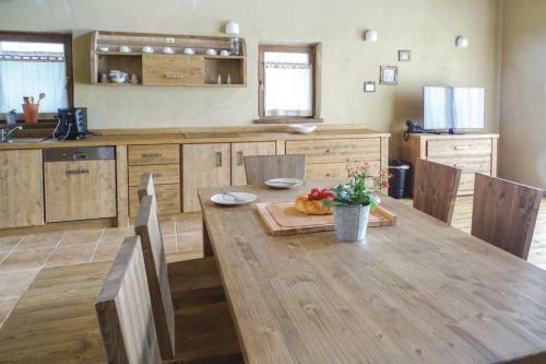 Pannonian Duplex Houses - Happy Rentals