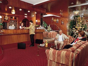 Hotel Am Schlosspark Zum Kurf�rst