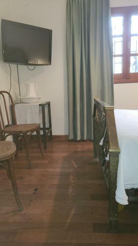 Hostal Habitaci�n Intima Virgen Del Cerro