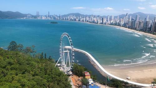 Apartamento Bal. Cambori� Vista Mar E Roda Gigante