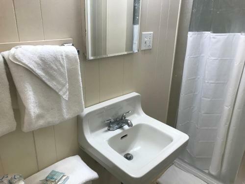 Ocean Lodge Hotel & Apartments