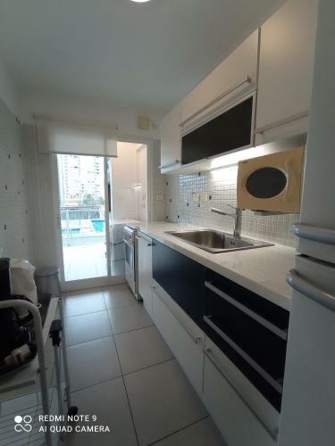 Apartamento de 2 Dormitorios Con Parrillero En Punta Del Este