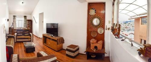 Apartamento Piso De Kireyna