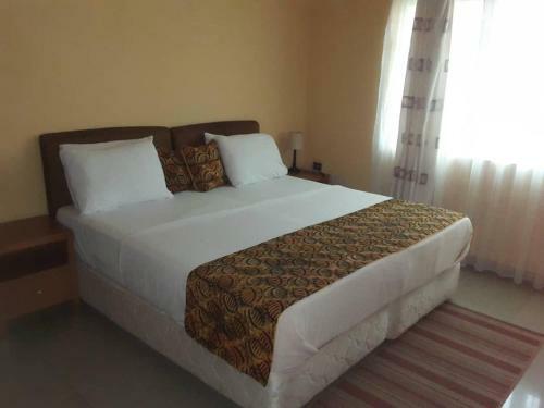 Hotel Jayliz Lodge Adenta,accra
