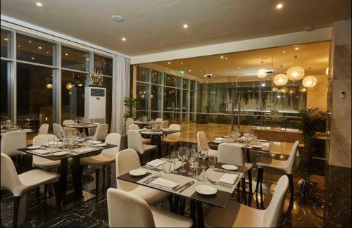 Apartamento 3 Bedroom Luxurious Penthouse