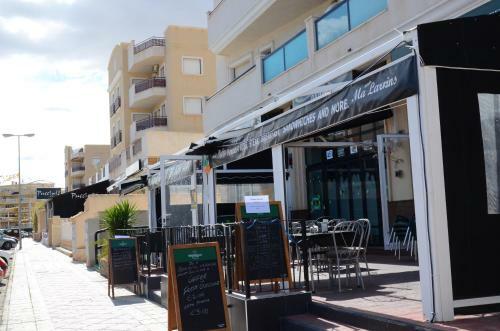 Playamarina II Aparthotel Cabo Roig