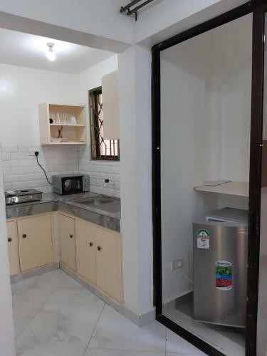 Bed & Breakfast Fahamu Luxury Bamburi