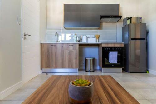Apartamento #alimamaspaces: Nonku's Greenlee Studio