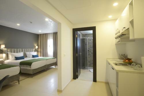 Apartamento Maia Hotel Suites