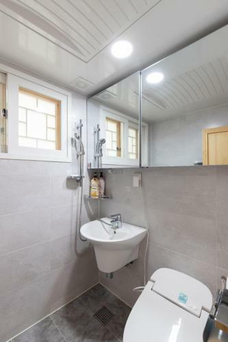 Villa Bukchon Daon Guest House