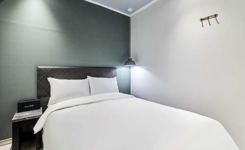 Motel Hotel Wo Yongsan Station