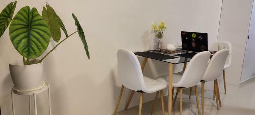 Apartamento Lovely Spacious Studio With Pool, In Abreeza Mall