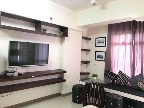 Apartamentos Mabolo Garden Flat With Free Rooftop Pool