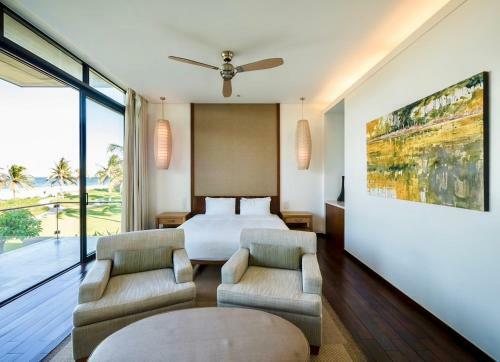 Beachfront Villa 3bedrooms Romantic For Honeymoon