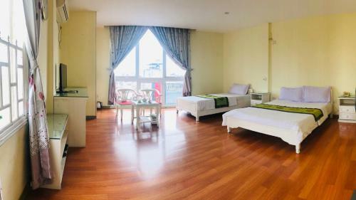 Hotel Kh�ch S?n Ph�c Th�nh