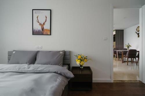 D'capitale Luxury Apartments By The Zenith
