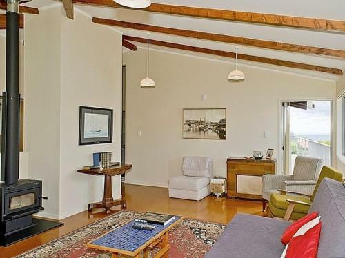 Views On Rimu - Whitianga Holiday Home