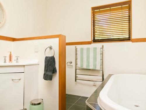 Central Haven - Taupo Holiday Home