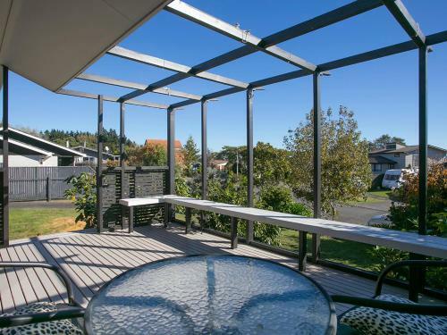 Cute On Kew - Taupo Holiday Home