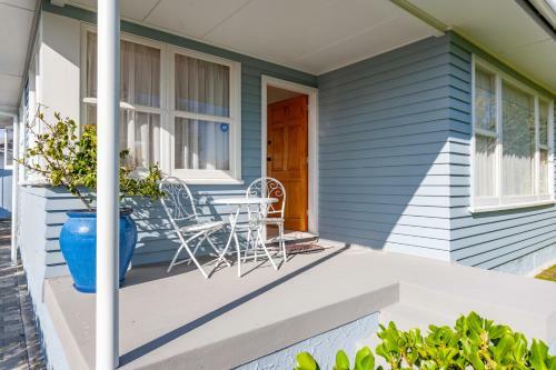 The Birches - Rainbow Point Holiday Home