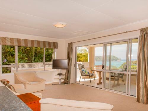 Tutaritari Treasure - Hahei Holiday Home