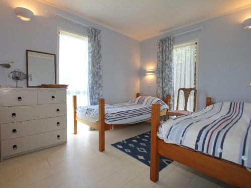 Front Bach Hideaway - Hahei Holiday Home