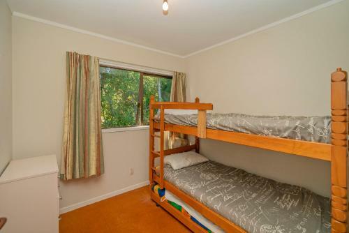 Tui Cottage - Hahei Holiday Bach
